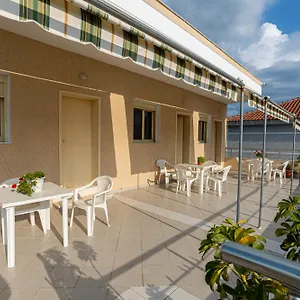 Appartamento B&e, Vlorë